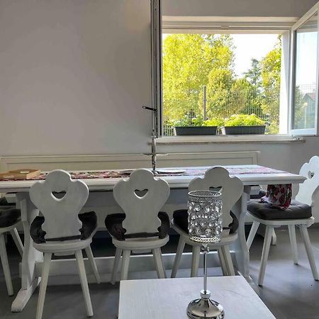 Appartamento Nuovo E Confortevole Montecchio Maggiore Exterior foto